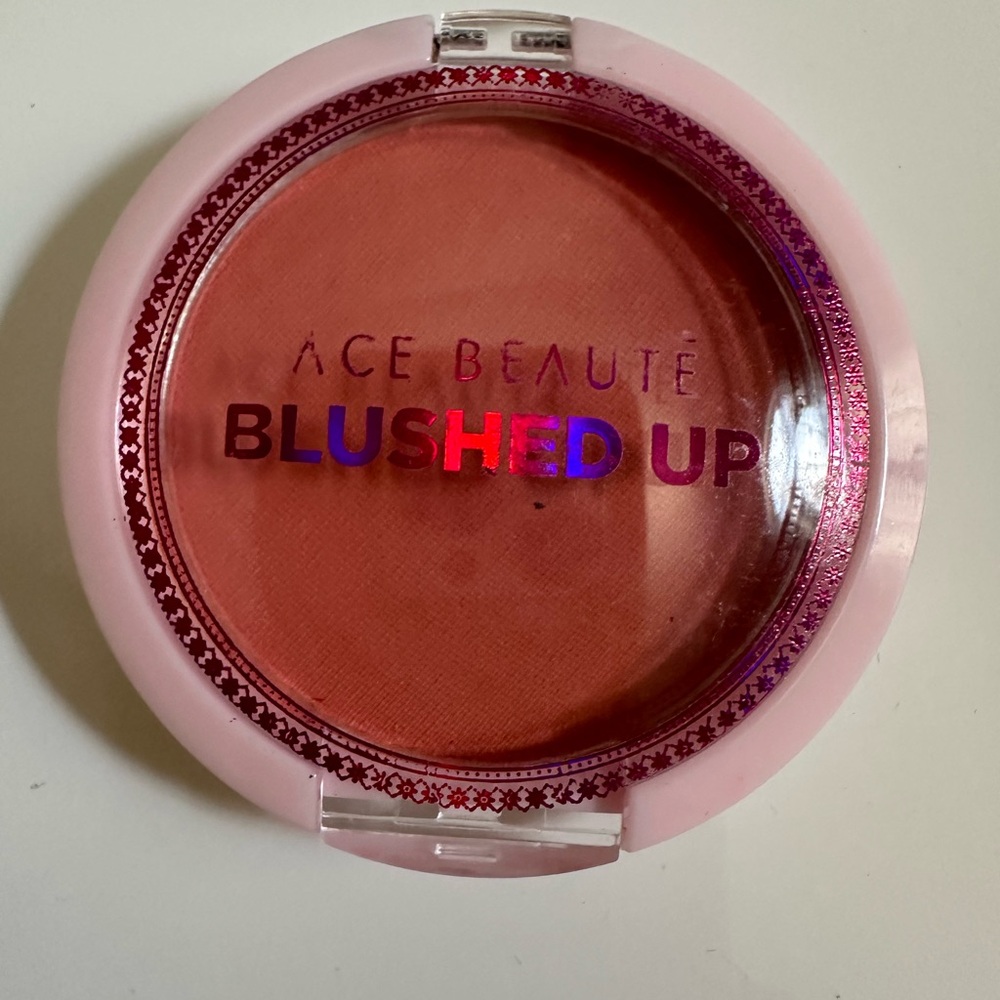 Ace Beaute Blushed Up - Peachy